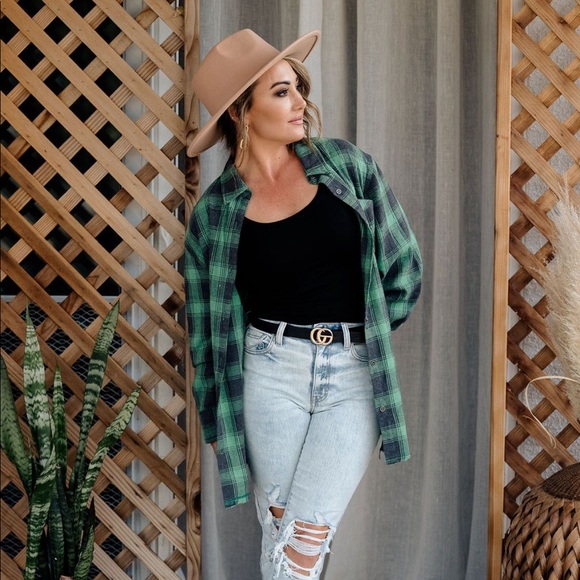 Green button up plaid black flannel long sleeve - Picture 3 of 4